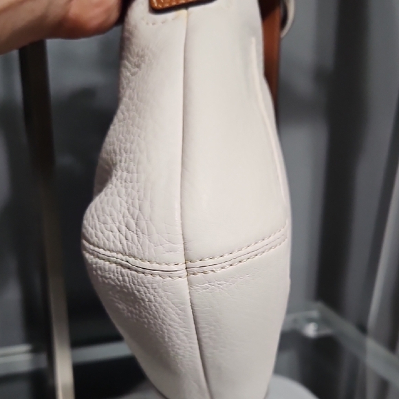 COACH NWOT SOHO  White and Tan Leather Shoulder Bag - Picture 14 of 16